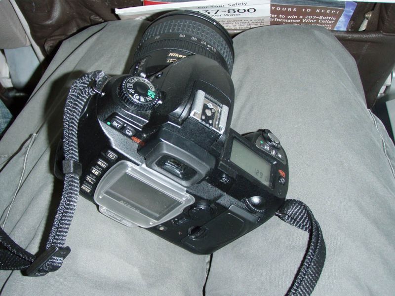OLYMPUS DIGITAL CAMERA         
